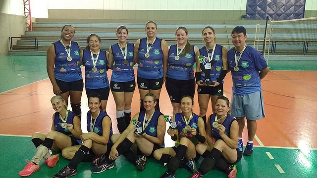 COMEÇA TEMPORADA DO VÔLEI FEMININO