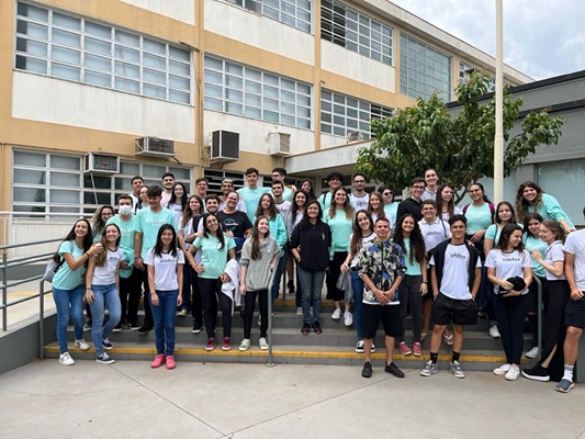 Alunos do Colégio Unifev visitam o Campus Centro da Instituição