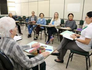 UNIFEV E UNIMED LANÇAM CLUBE DO LIVRO