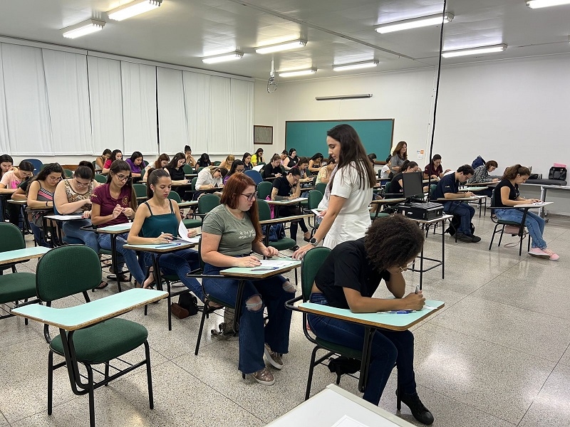 Pedagogia da UNIFEV faz simulado de concurso público
