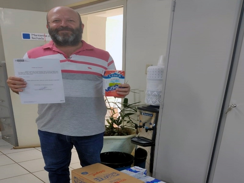 Fundo Social destina 100 litros de leite para a Santa Casa