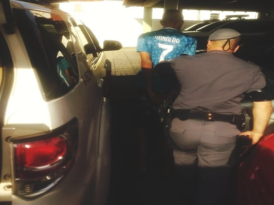 JOVEM DE 18 ANOS E MULHER PRESOS POR TRÁFICO EM VOTUPORANGA