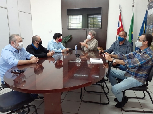 Jorge Seba recebe lideranças estaduais do PSB
