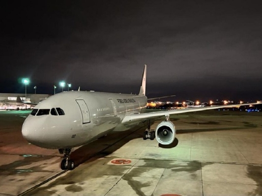 Mais 215 brasileiros chegam de Israel no 5º voo da FAB