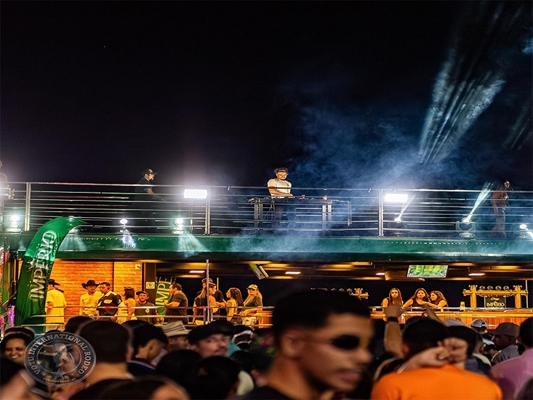 Megaestrutura e entrada gratuita no Votu International Rodeo