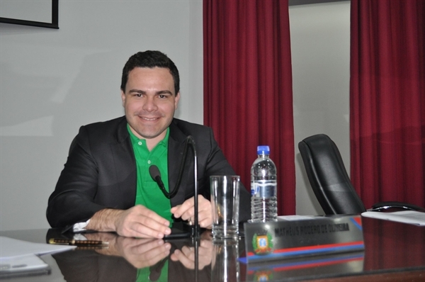 Matheus Rodero anuncia desistência de reeleição 