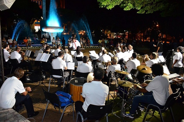 Banda Zequinha na Praça
