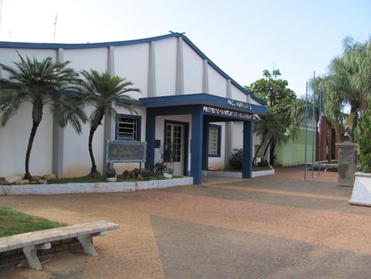 EX-PREFEITA DE VALENTIM GENTIL É CONDENADA POR CONTRATAR PARENTES