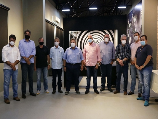 Gestores da UNIFEV recepcionam presidente da ALESP