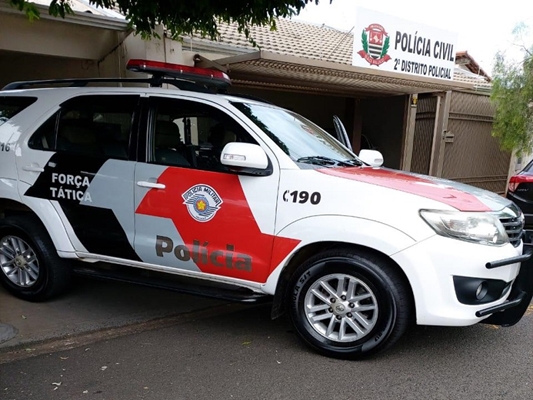 Polícia Militar manda 2 procurados pra cadeia em Votuporanga