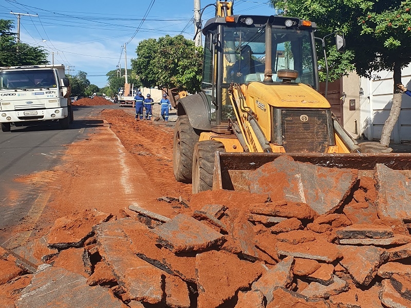 Saev Ambiental troca rede de esgoto no Matarazzo