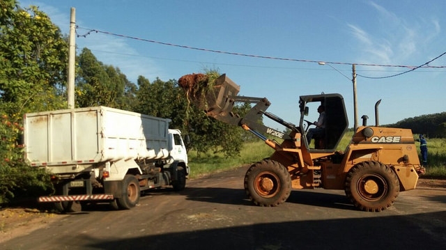 Ecotudo faz limpezona na Vila Carvalho 