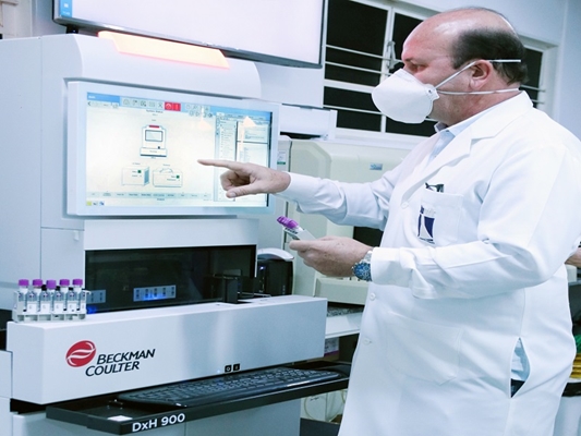 Santa Casa tem novo equipamento de exames de sangue