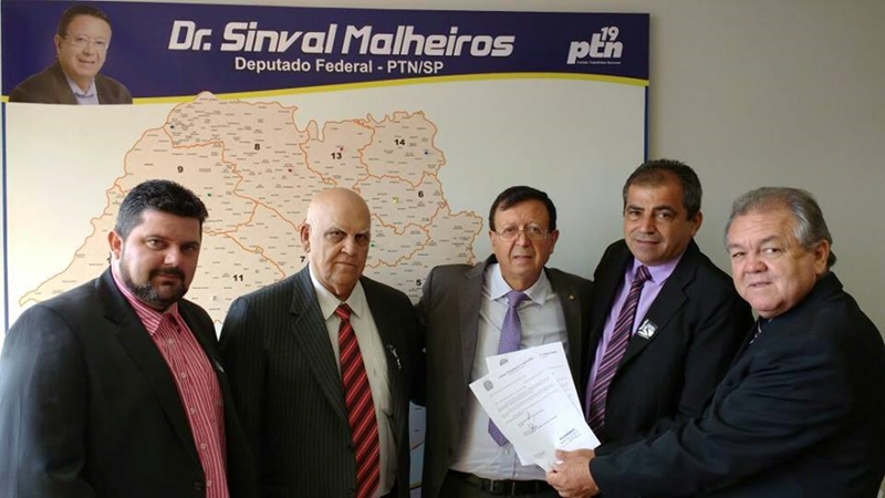 Comitiva de Votuporanga busca ajuda em Brasília 