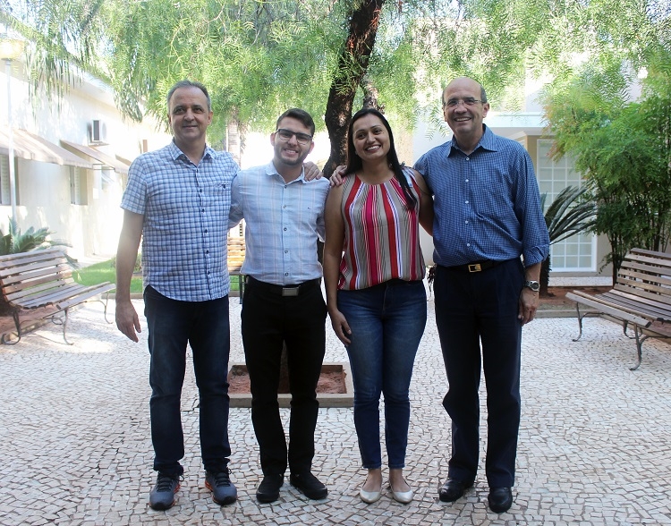 ASSESSOR DE TIRIRICA VISITA A SANTA CASA