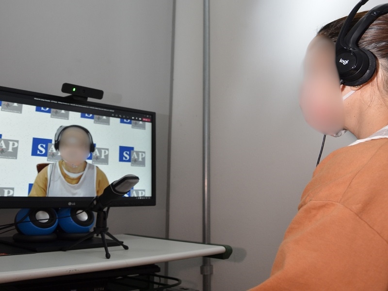 Presos estrangeiros ganham 'visitas virtuais'