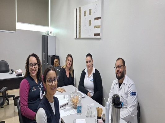 AME se reúne com Programa de Saúde Mental da Prefeitura