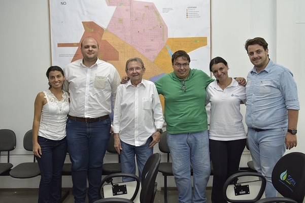 Vice-prefeito de Itajobi visita Ecotudo de Votuporanga