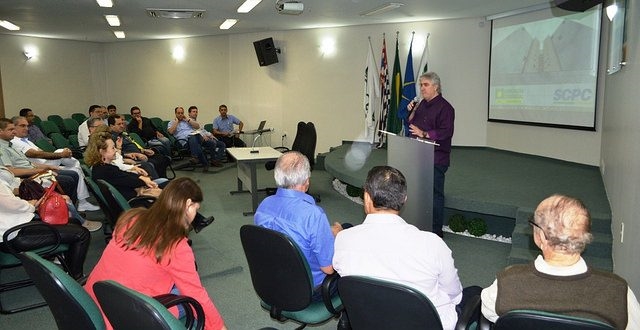 Celso Penha é reeleito na presidência da Associação Comercial